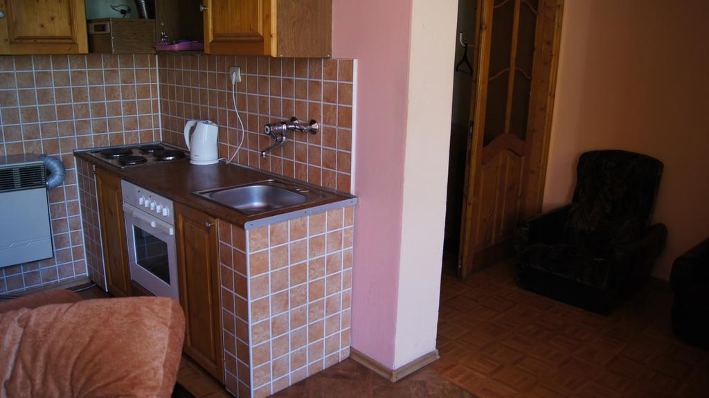 Daily Rent Apartments 3 Ivano-Frankivs'k Room photo